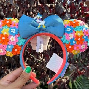 Disney Parks 2023 Daisy Duck Floral Minnie Mickey Mouse Bow Ear Headband NEW